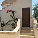 Bauernhof Masseria Le Celline Villaggio Resta